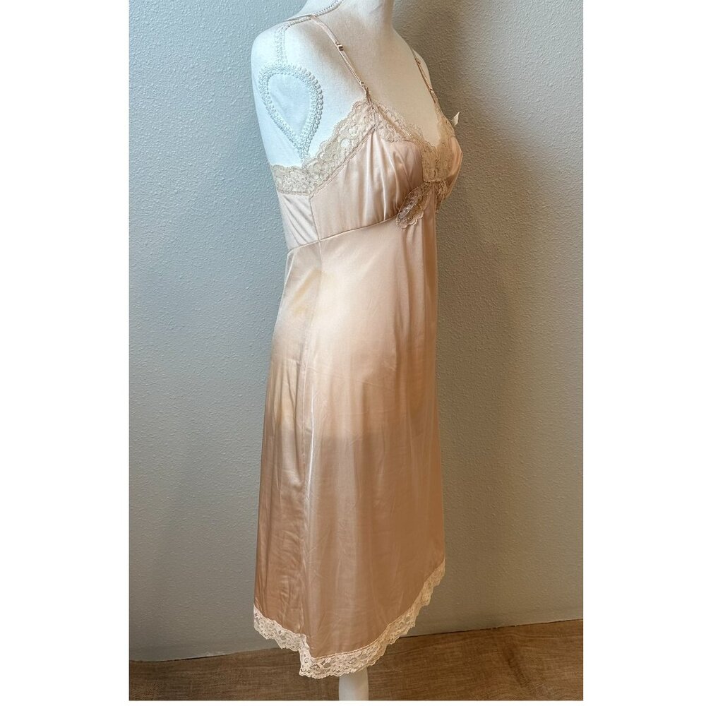 ✨ NWT Vintage Vassarette "Underneath-It-All" Lace Slip ✨ 32F / 32DDD / S - Picture 4 of 14